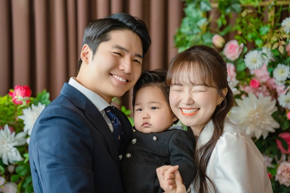 ALBUM 사진 2