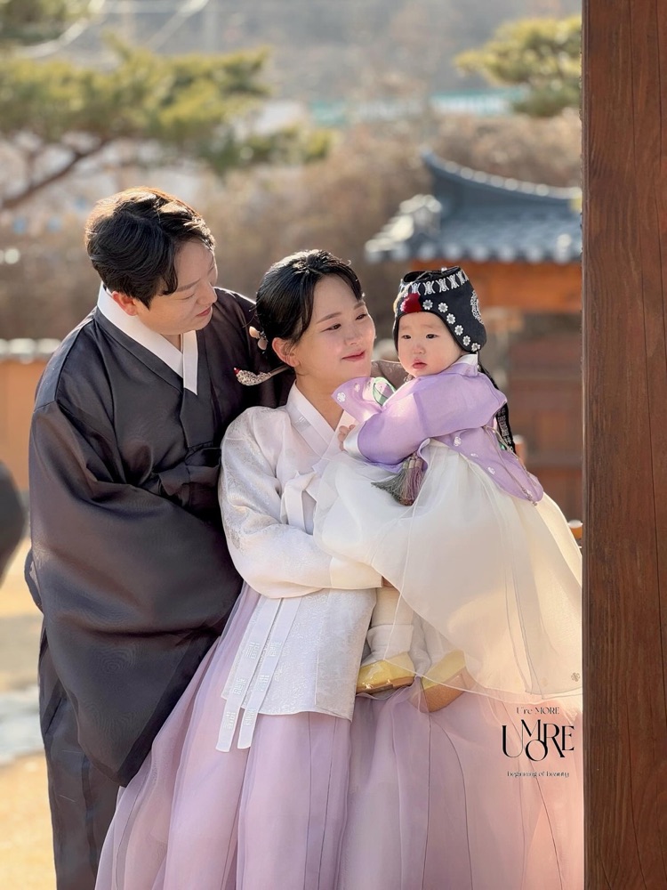 우아모레 대표 사진