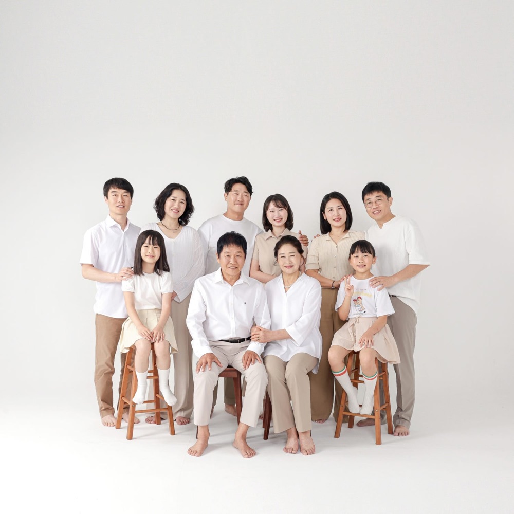 더봄스튜디오 대표 사진